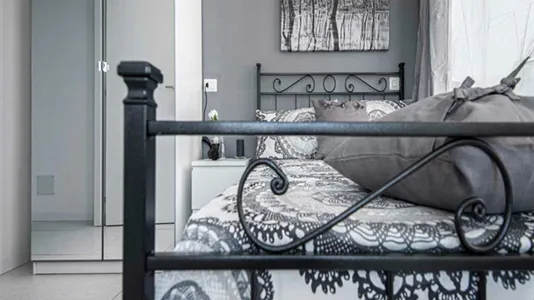 Rooms in Milano Zona 9 - Porta Garibaldi, Niguarda - photo 1