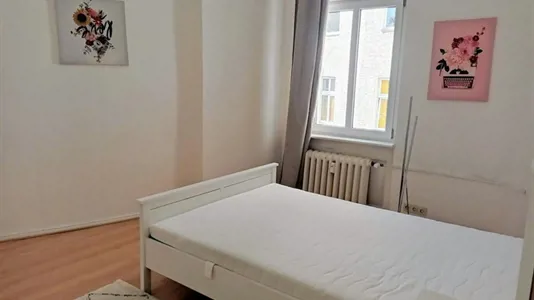 Rooms in Berlin Charlottenburg-Wilmersdorf - photo 3