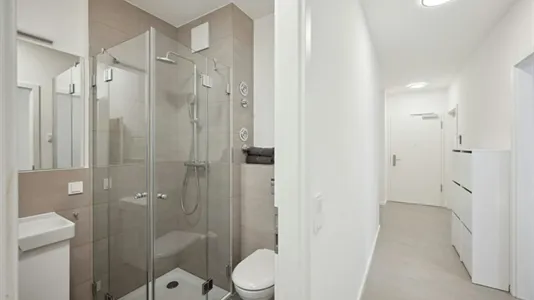 Rooms in Berlin Mitte - photo 8