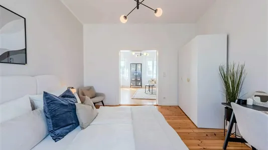 Apartments in Berlin Steglitz-Zehlendorf - photo 8