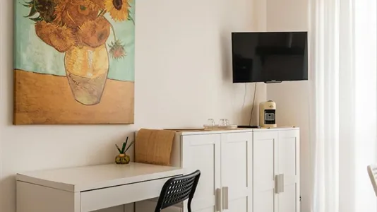 Apartments in Milano Zona 6 - Barona, Lorenteggio - photo 7