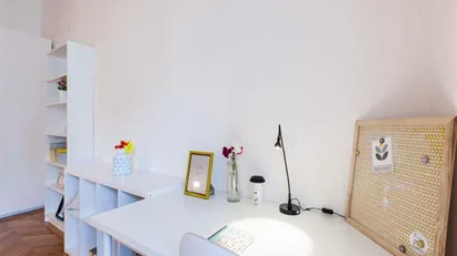 Room for rent in Milano Zona 1 - Centro storico, Milan