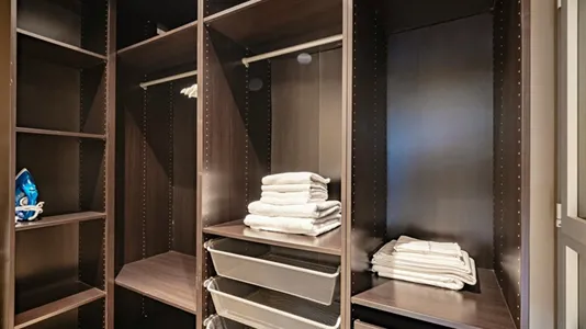 Apartments in Barcelona Ciutat Vella - photo 3