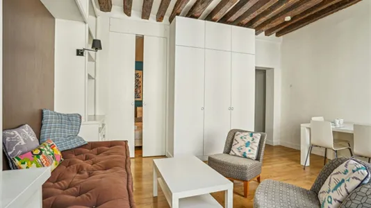 Apartments in Paris 4ème arrondissement - Marais - photo 5