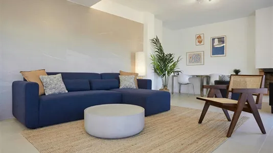 Apartments in Cornellà de Llobregat - photo 6