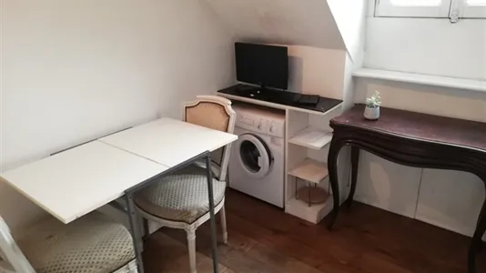 Apartments in Paris 8ème arrondissement - photo 9