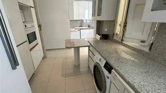 Rooms in Madrid Chamberí - photo 10