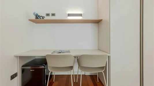 Rooms in Ferrara - photo 8