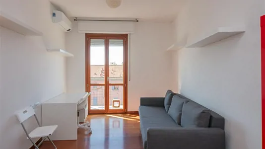 Apartments in Milano Zona 5 - Vigentino, Chiaravalle, Gratosoglio - photo 3