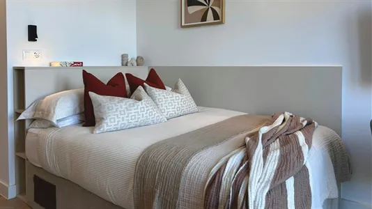 Apartments in El Encinar de los Reyes - photo 3