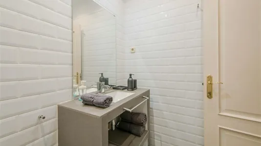 Rooms in Madrid Moncloa-Aravaca - photo 7