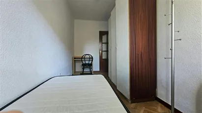 Room for rent in Madrid Ciudad Lineal, Madrid