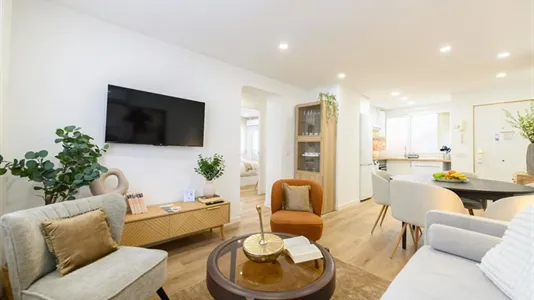 Apartments in Madrid Ciudad Lineal - photo 1