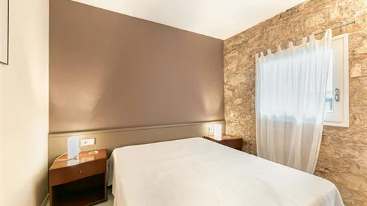 Apartments in Barcelona Ciutat Vella - photo 8