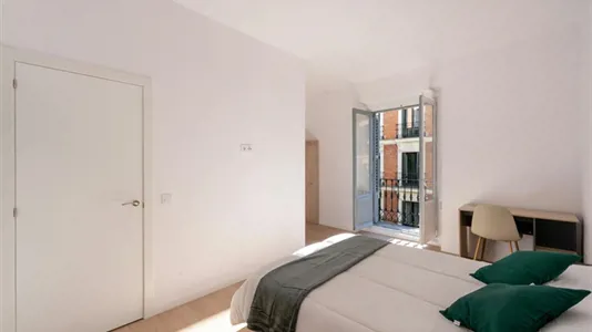 Rooms in Madrid Salamanca - photo 2