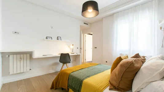 Rooms in Madrid Retiro - photo 2