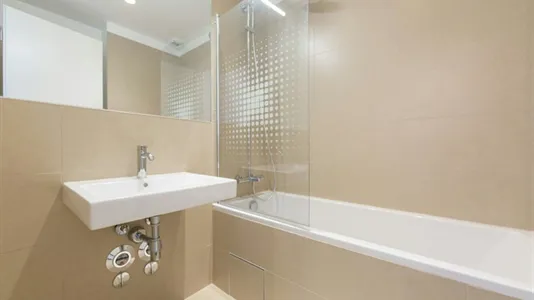 Rooms in Berlin Mitte - photo 9