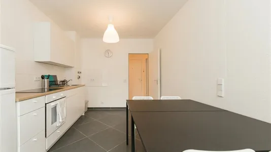Rooms in Berlin Neukölln - photo 10
