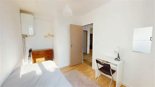 Rooms in Toulon - photo 3