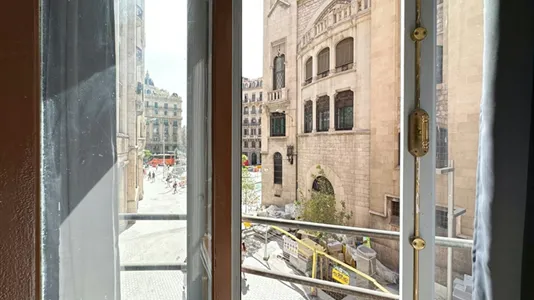 Rooms in Barcelona Ciutat Vella - photo 6