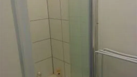 Rooms in Brussels Anderlecht - photo 8