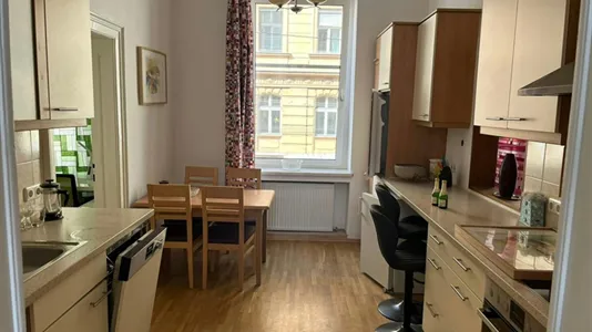 Houses in Leonding - photo 4