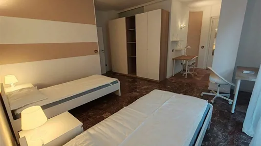 Rooms in Padua - photo 3