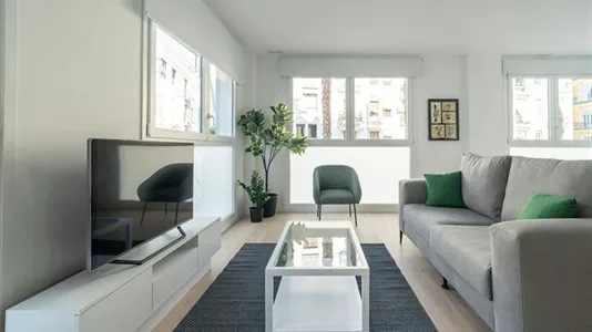 Apartments in Valencia Ciutat Vella - photo 4
