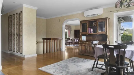 Houses in Botkyrka - photo 8