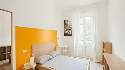 Room for rent in Milano Zona 6 - Barona, Lorenteggio, Milan