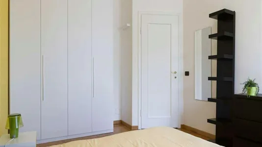 Rooms in Milano Zona 8 - Fiera, Gallaratese, Quarto Oggiaro - photo 8