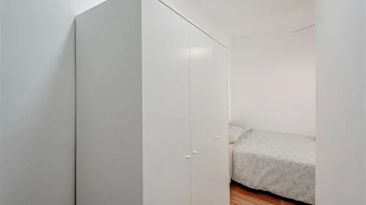 Rooms in Madrid Usera - photo 1