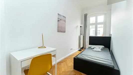 Rooms in Berlin Friedrichshain-Kreuzberg - photo 1