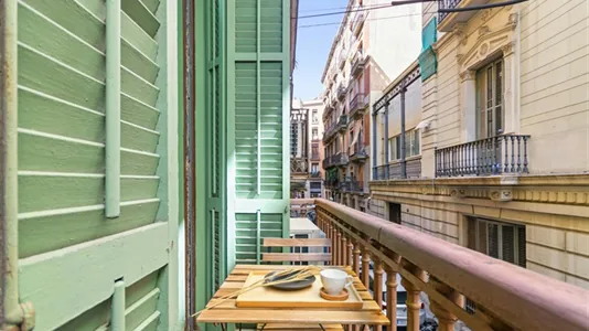 Rooms in Barcelona Ciutat Vella - photo 6
