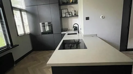 Apartments in Location is not specified - photo 4