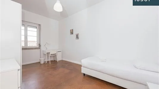 Rooms in Location is not specified - photo 1