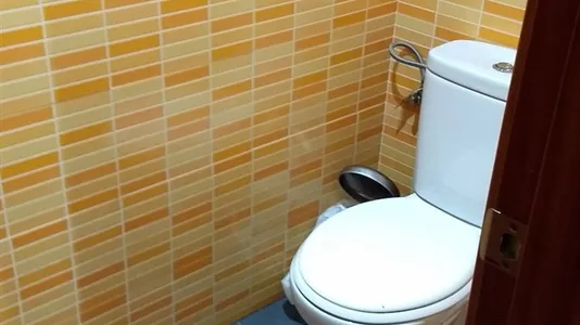 Rooms in Barcelona Ciutat Vella - photo 6