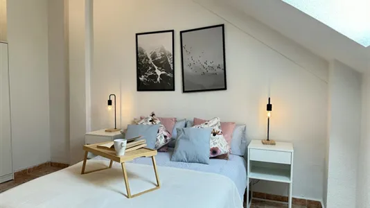 Rooms in Villaviciosa de Odón - photo 2