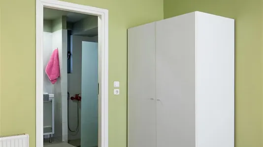 Apartments in Location is not specified - photo 9