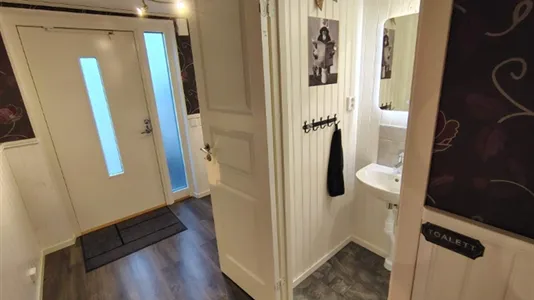 Houses in Strängnäs - photo 4