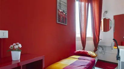 Room for rent in Milano Zona 6 - Barona, Lorenteggio, Milan