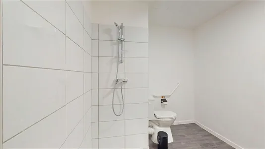 Rooms in Pontoise - photo 8