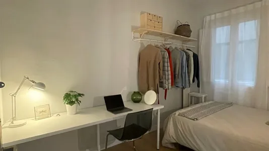 Rooms in Barcelona Eixample - photo 6