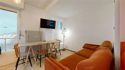 Room for rent in Saint-Julien-en-Genevois, Auvergne-Rhône-Alpes