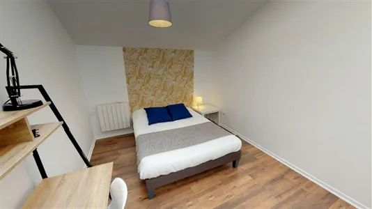 Rooms in Lyon - photo 3