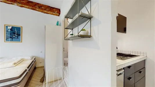 Rooms in Fontainebleau - photo 7