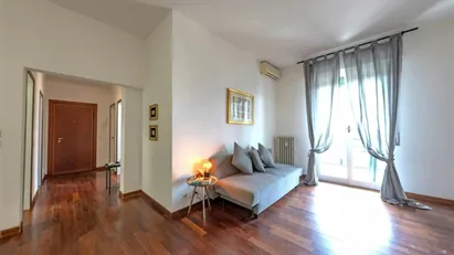 Room for rent in Milano Zona 6 - Barona, Lorenteggio, Milan