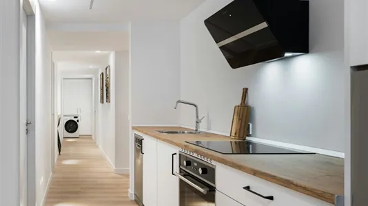 Rooms in Adaro - photo 9