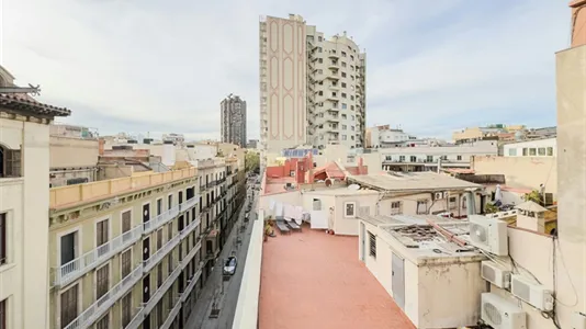 Rooms in Barcelona Ciutat Vella - photo 5