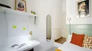 Room for rent, Madrid Centro, Madrid, &lt;span class=&quot;blurred street&quot; onclick=&quot;ProcessAdRequest(8647573)&quot;&gt;&lt;span class=&quot;hint&quot;&gt;See streetname&lt;/span&gt;[xxxxxxxxxxxxx]&lt;/span&gt;